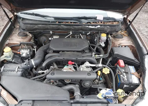 2011 Subaru Legacy 2.5I Limited z USA, uszkodzony, nr VIN 4S3BMBJ65B3224975